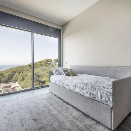 Luxurious Panoramic Spa Villa Villa Tamarit
